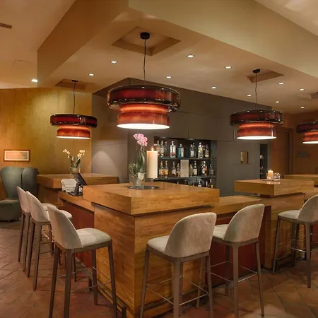 Hotel Nh Collection Santo Stefano 4*