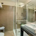 מלון Nh Collection Santo Stefano 4*