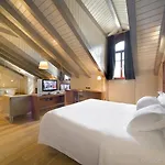 Nh Collection Santo Stefano 4*
