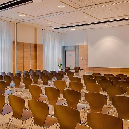 Nh Collection Santo Stefano Турин