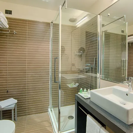 Hotel Nh Collection Santo Stefano 4*