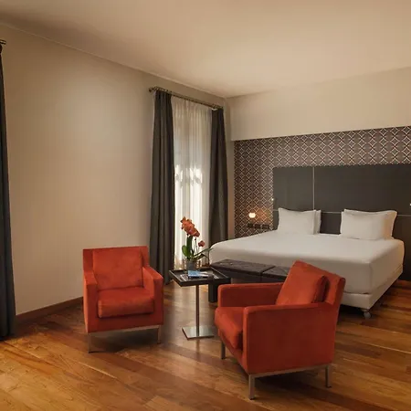 Hotel Nh Collection Santo Stefano 4*
