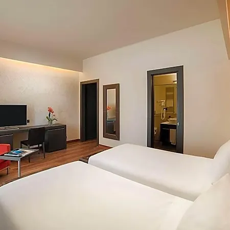 Nh Collection Santo Stefano 4*