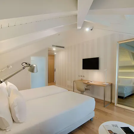 Nh Collection Santo Stefano Hotel