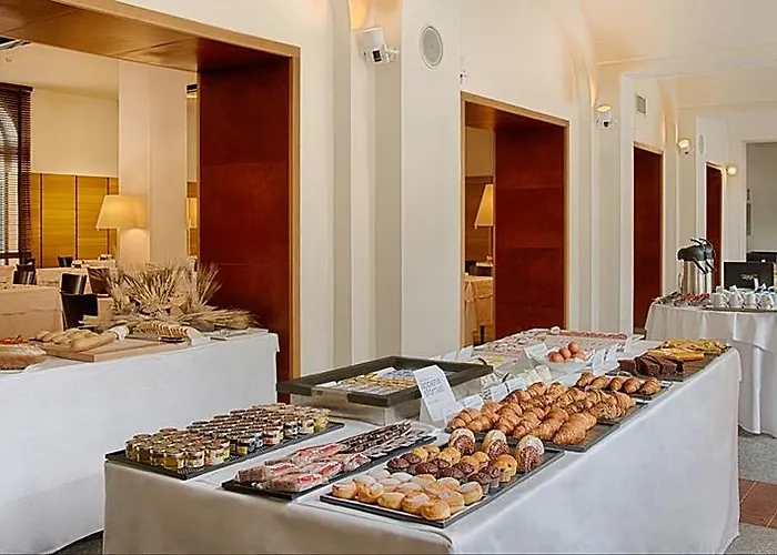 Ξενοδοχείο Nh Collection Santo Stefano 4*