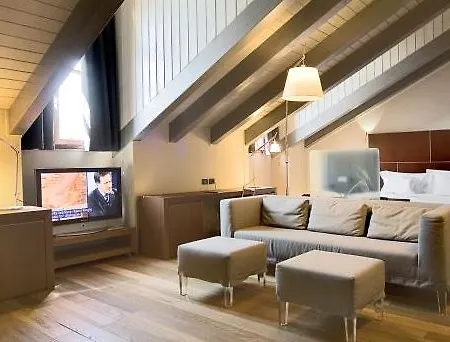 Nh Collection Santo Stefano Hotel